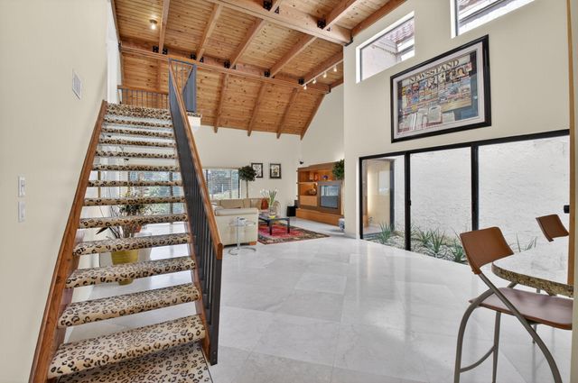 6130 Vía Tierra, Boca Raton, FL 33433