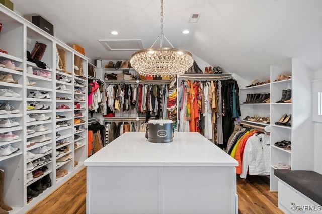 2413 Showning Ln, Midlothian, VA 23112