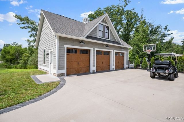 2413 Showning Ln, Midlothian, VA 23112