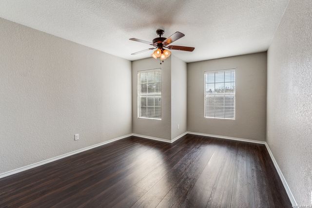 3610 Cherokee Hills, Selma, TX 78154