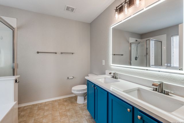 3610 Cherokee Hills, Selma, TX 78154