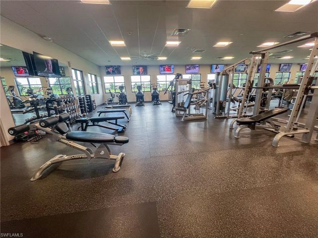 2170 Embarcadero WAY, North Fort Myers, FL 33917