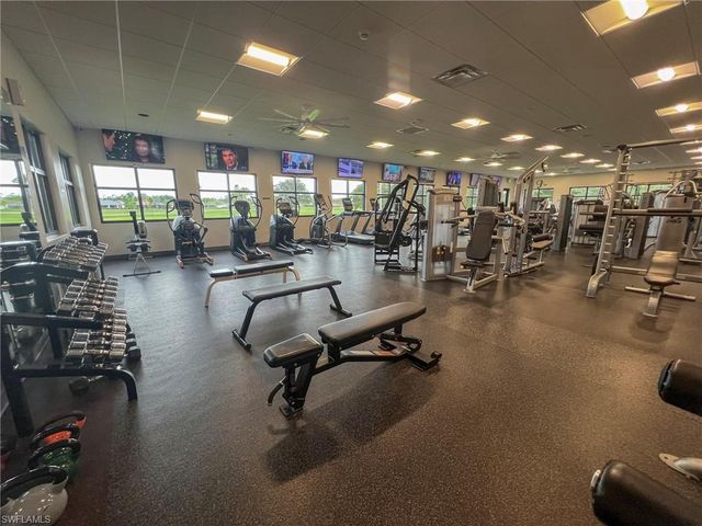 2170 Embarcadero WAY, North Fort Myers, FL 33917