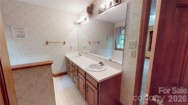 2129 Redwood Drive, Indian Trail, NC 28079