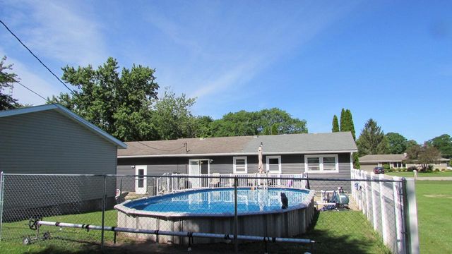 2387 S Park Avenue, Beloit, WI 53511
