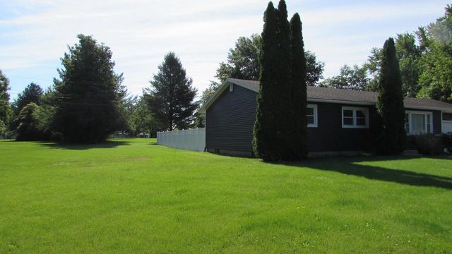 2387 S Park Avenue, Beloit, WI 53511
