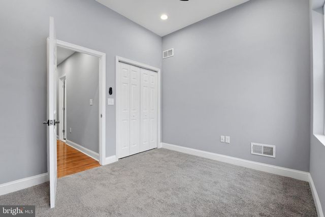 236 S CLINTON ST, Baltimore, MD 21224