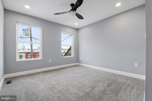 236 S CLINTON ST, Baltimore, MD 21224