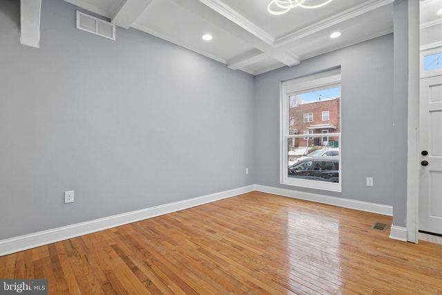 236 S CLINTON ST, Baltimore, MD 21224