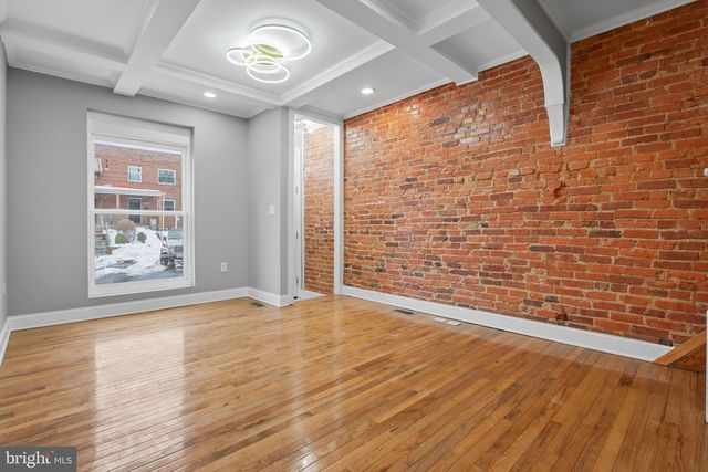 236 S CLINTON ST, Baltimore, MD 21224