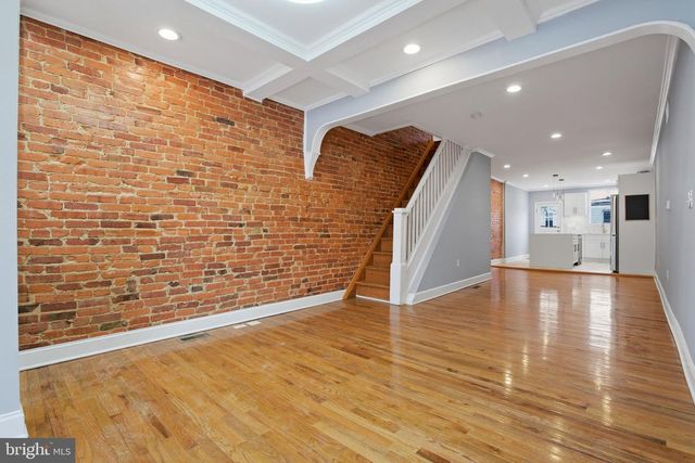 236 S CLINTON ST, Baltimore, MD 21224