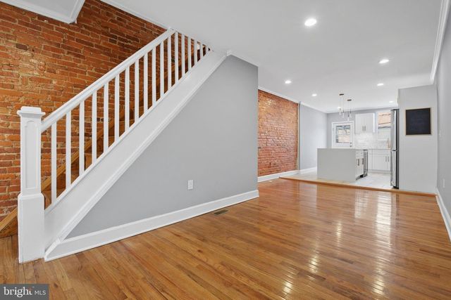 236 S CLINTON ST, Baltimore, MD 21224