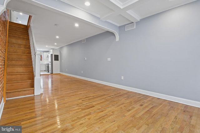 236 S CLINTON ST, Baltimore, MD 21224