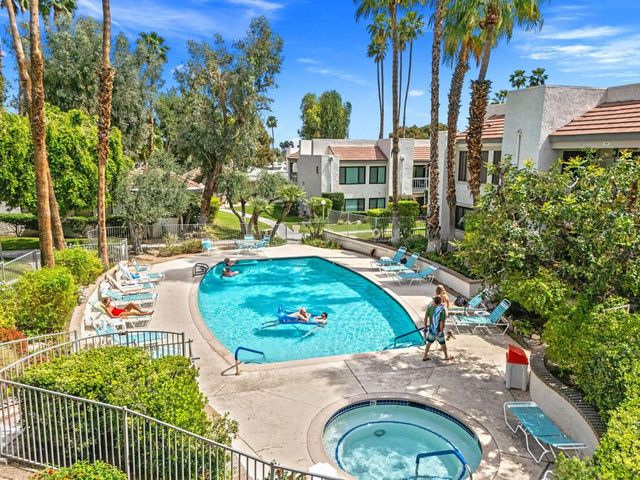 1725 N Via Miraleste 2125, Palm Springs, CA 92262