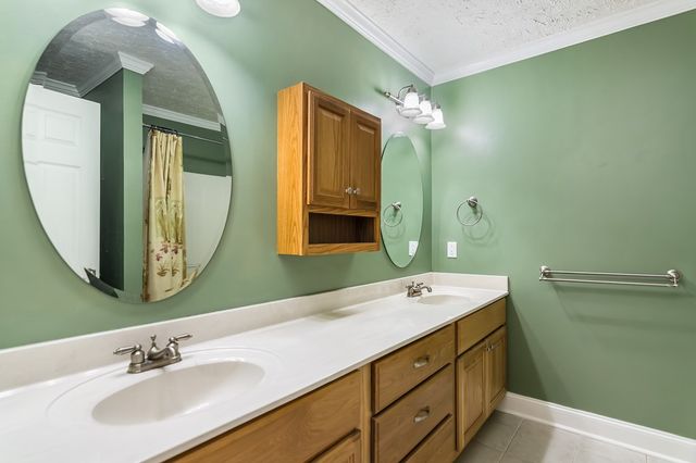1205 Newport Drive, Ellijay, GA 30540