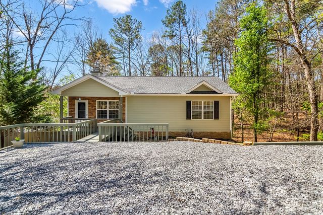 1205 Newport Drive, Ellijay, GA 30540