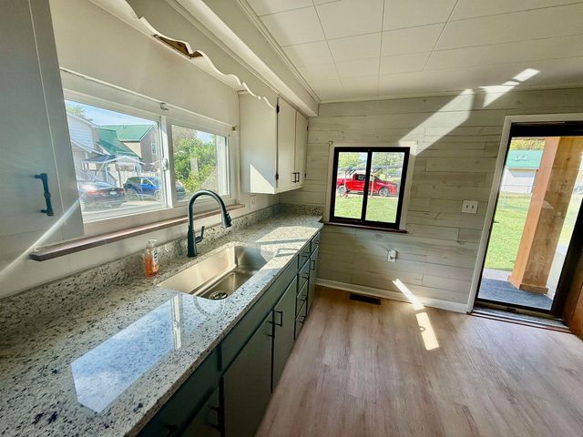 1218 Blake Street, Barboursville, WV 25504