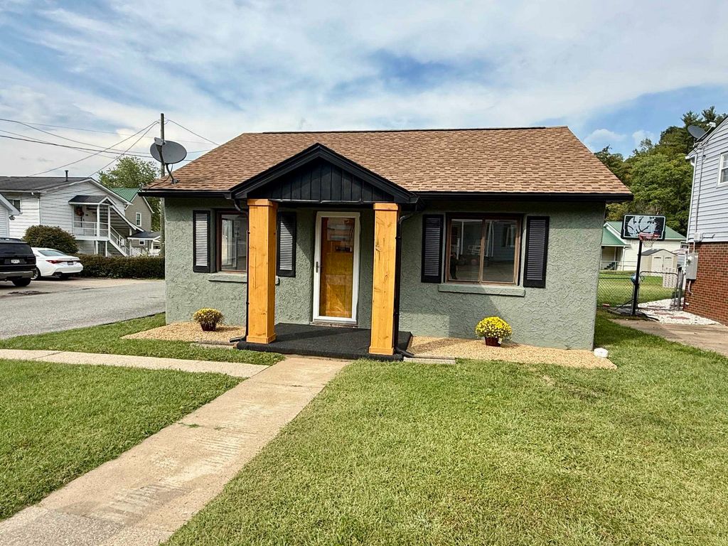 1218 Blake Street, Barboursville, WV 25504