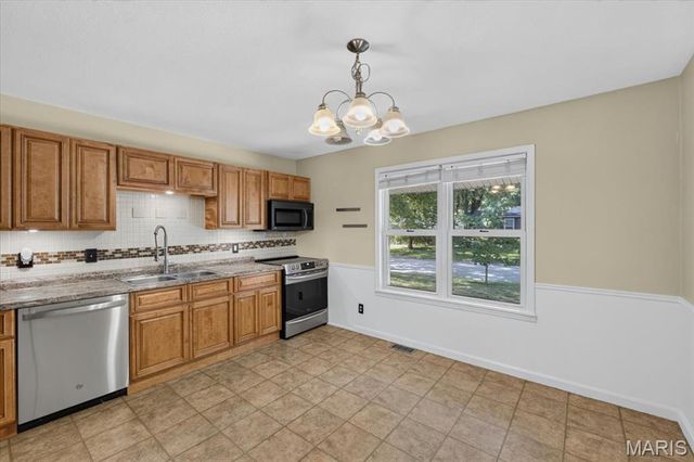 3605 Coriander Drive, St Charles, MO 63303