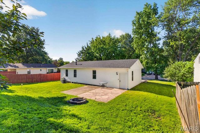 3605 Coriander Drive, St Charles, MO 63303