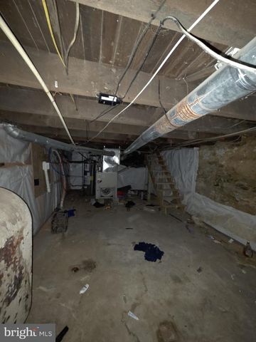 610 W 8TH ST, Chester, PA 19013