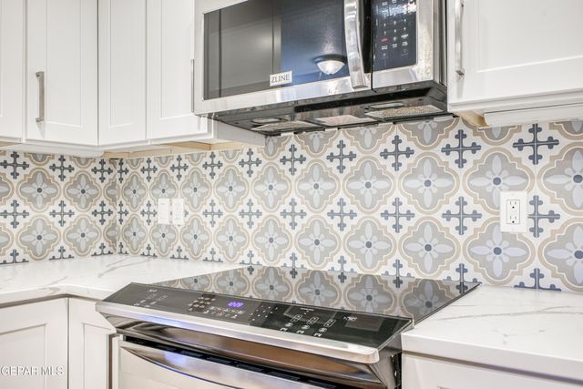 855 VIA REDONDA Court, El Paso, TX 79912