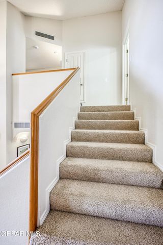 855 VIA REDONDA Court, El Paso, TX 79912