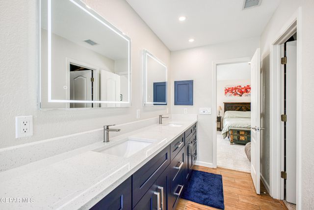 855 VIA REDONDA Court, El Paso, TX 79912