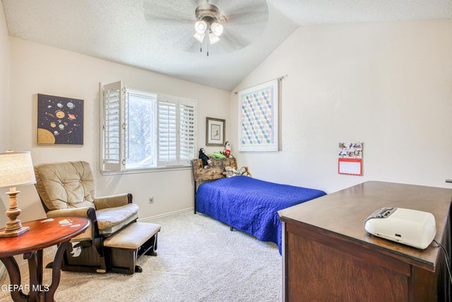 855 VIA REDONDA Court, El Paso, TX 79912