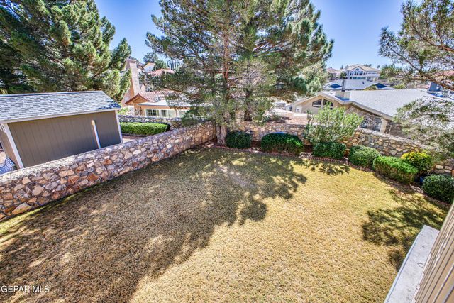 855 VIA REDONDA Court, El Paso, TX 79912