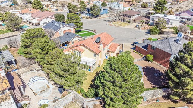 855 VIA REDONDA Court, El Paso, TX 79912