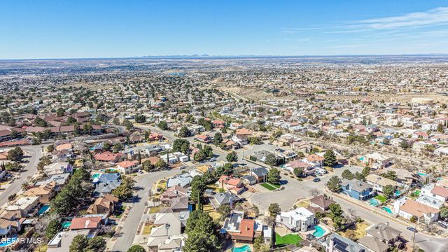 855 VIA REDONDA Court, El Paso, TX 79912