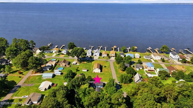 305 Beachview Drive, Edenton, NC 27932
