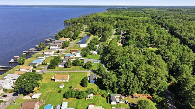 305 Beachview Drive, Edenton, NC 27932