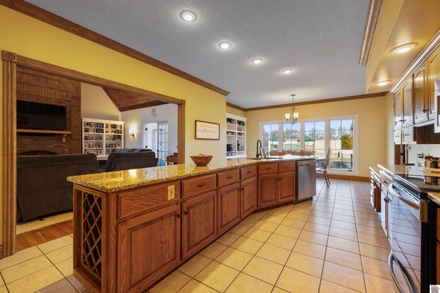 864 Pleasant Grove Road, Hazel, KY 42049