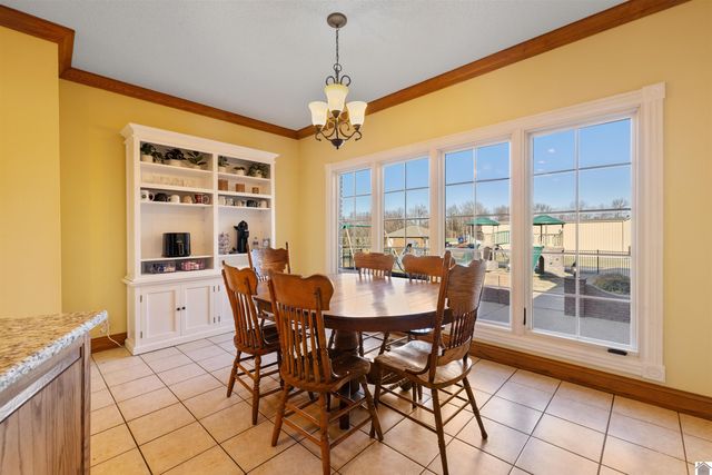 864 Pleasant Grove Road, Hazel, KY 42049