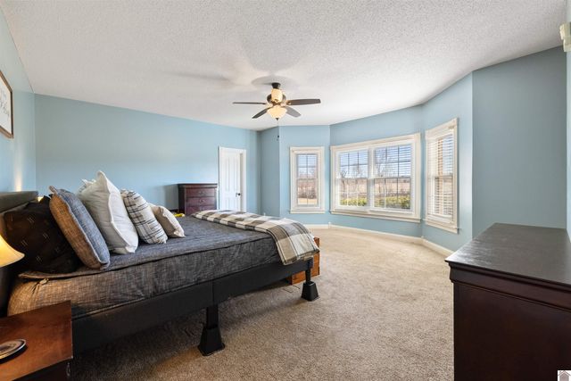 864 Pleasant Grove Road, Hazel, KY 42049