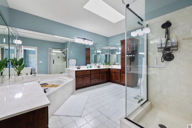 864 Pleasant Grove Road, Hazel, KY 42049