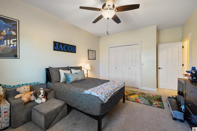 864 Pleasant Grove Road, Hazel, KY 42049