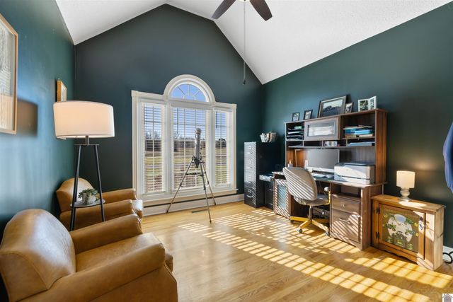 864 Pleasant Grove Road, Hazel, KY 42049