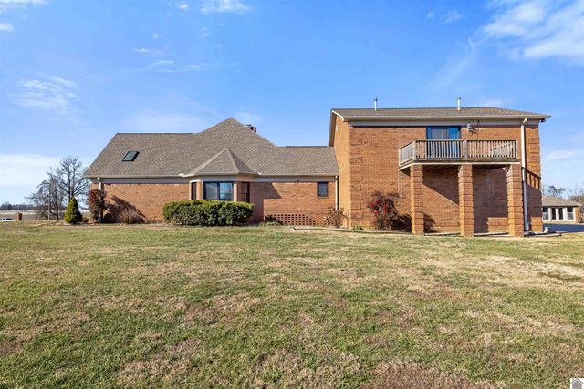 864 Pleasant Grove Road, Hazel, KY 42049