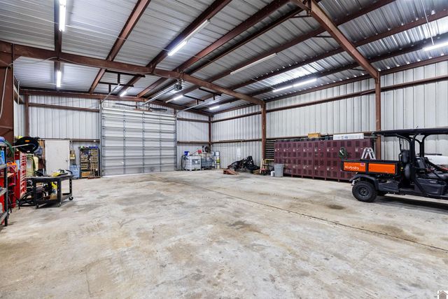 864 Pleasant Grove Road, Hazel, KY 42049