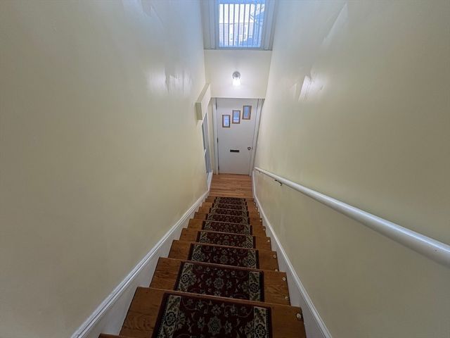 100 Summit Ave 2, Winthrop, MA 02152