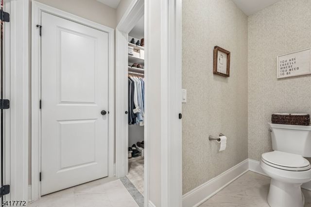 14 Chelsea Rd, Warren Twp., NJ 07059