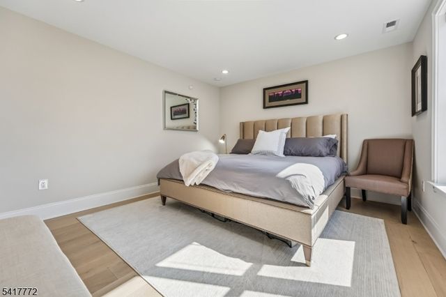 14 Chelsea Rd, Warren Twp., NJ 07059