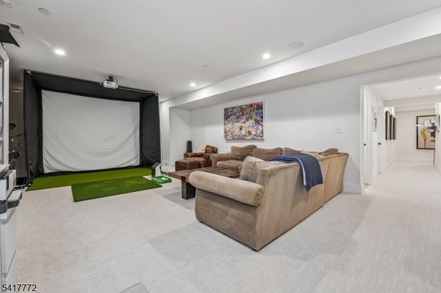 14 Chelsea Rd, Warren Twp., NJ 07059