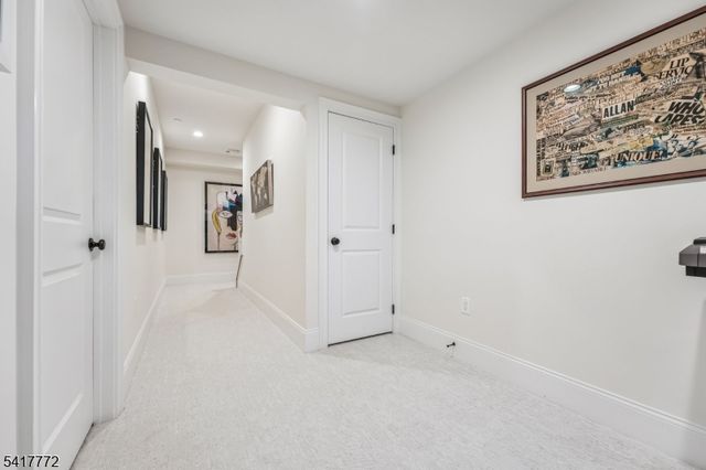 14 Chelsea Rd, Warren Twp., NJ 07059