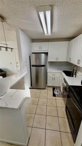 7210 NW 179th St 206, Hialeah, FL 33015