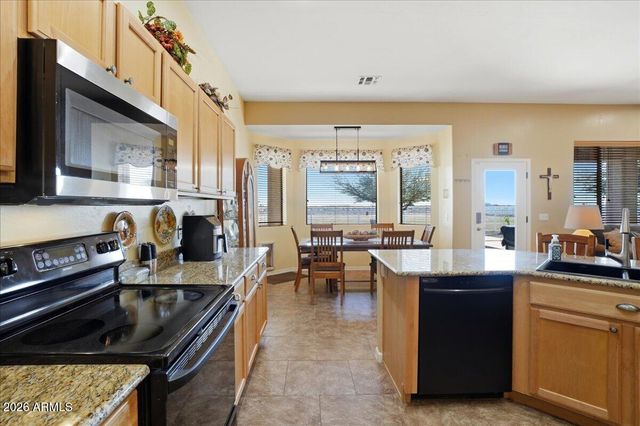 3525 E GURR Lane, Coolidge, AZ 85128