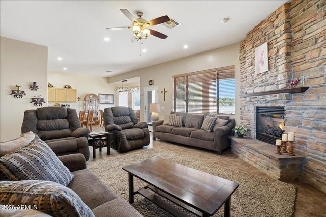 3525 E GURR Lane, Coolidge, AZ 85128